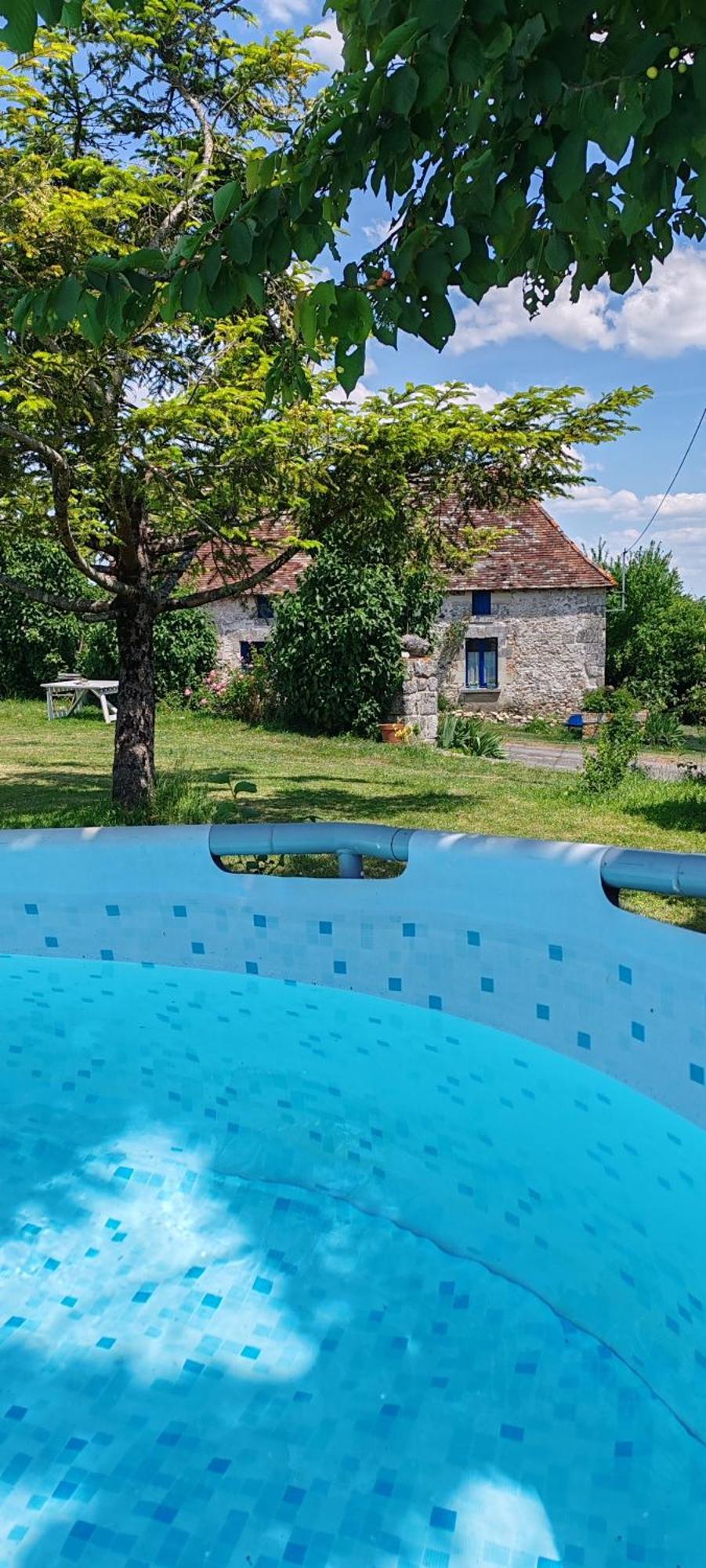 Gite 4 Pers, Jacuzzi, Piscine, Proche Futuroscope, Calme Et Nature A La Roche Posay La Roche-Posay Dış mekan fotoğraf